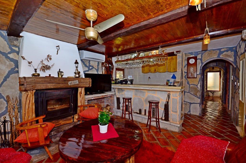 Apartment Jovicevic Rijeka Crnojevica Phòng bức ảnh