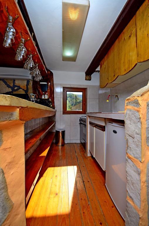 Apartment Jovicevic Rijeka Crnojevica Phòng bức ảnh